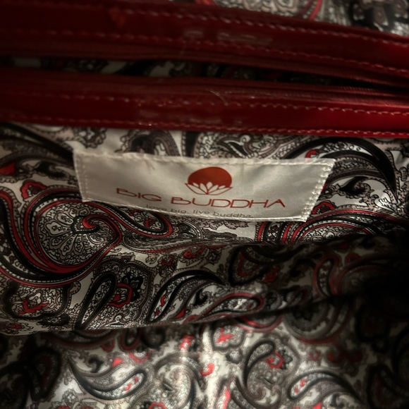 Big Buddha travel bag. Lightly used. Red - Picture 6 of 10